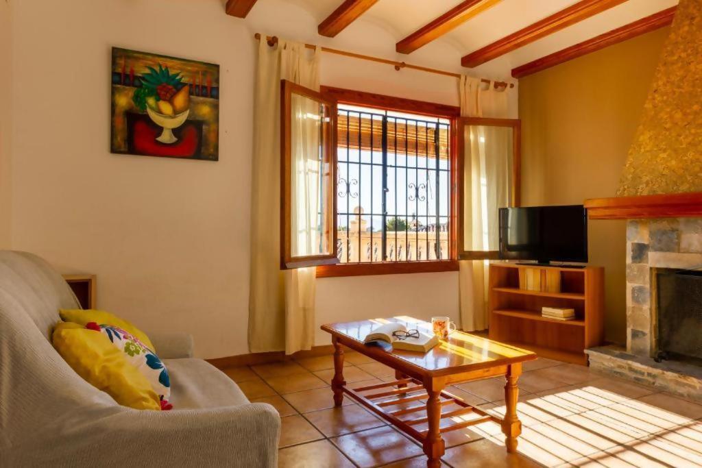 Ferienhaus Olivos Con Piscina Jávea